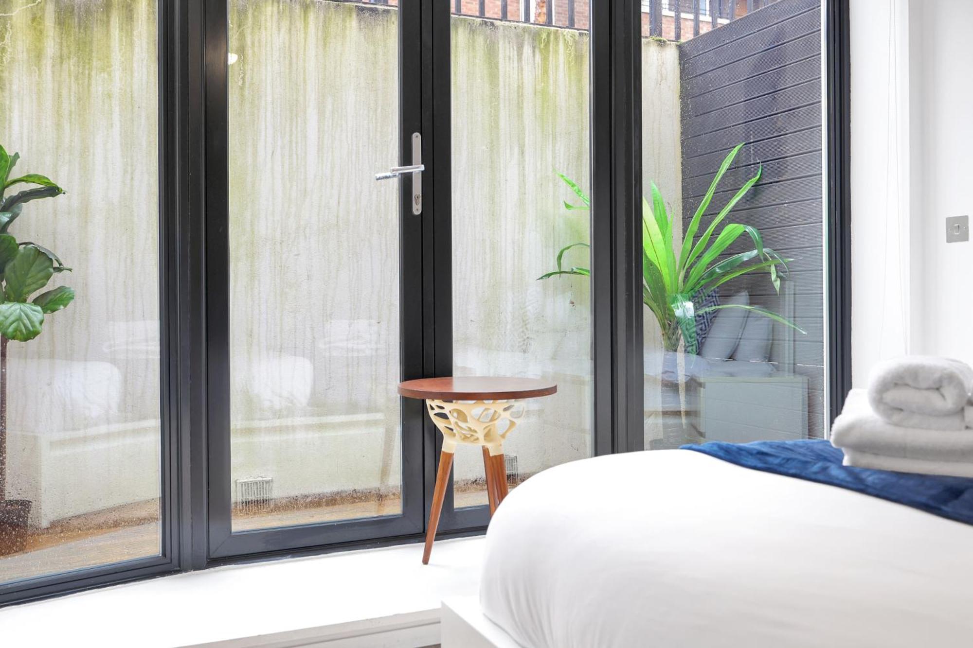Casa vacanze Loft-style 3 Bed Short Term & Flexible Renting Hoxton With Free Wifi & Terrace ! *